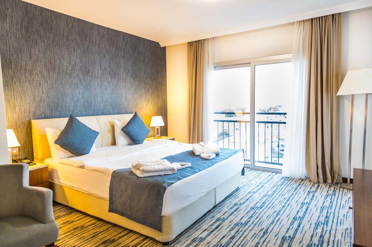Port View 3* Famagusta (Northern Cyprus)
