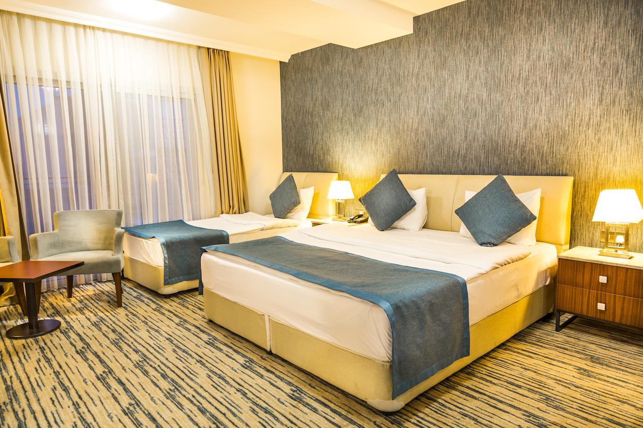 Port View Hotel 3*